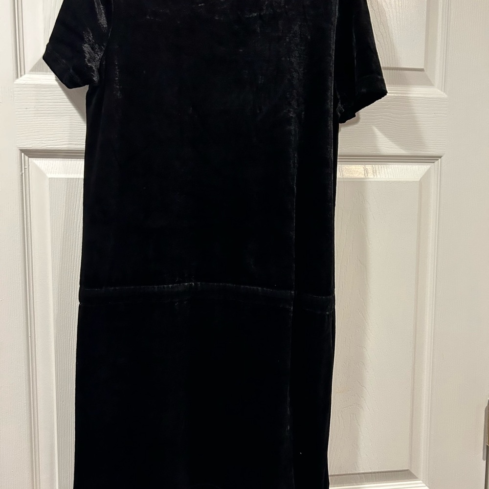 DKNY black velvet dress with drawstring embellishment. Size medium